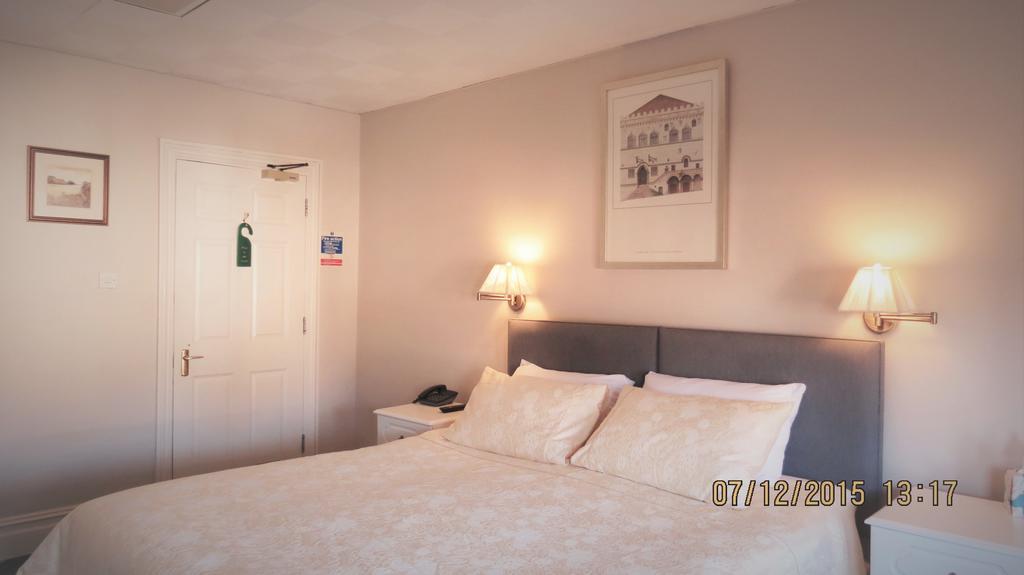 Hunters Lodge Guest House Southampton Kültér fotó